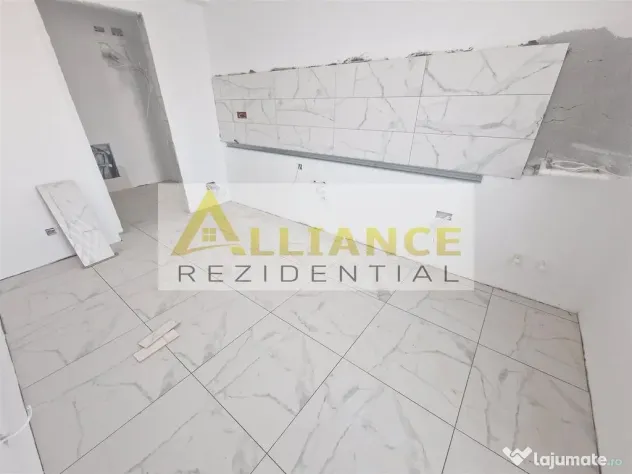 Young Residence 2 cam 64 mp la 10 min metrou