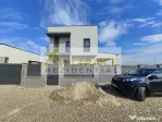 Casa moderna - P+1E- 3 dormitoare - 115 mp utili - teren ...