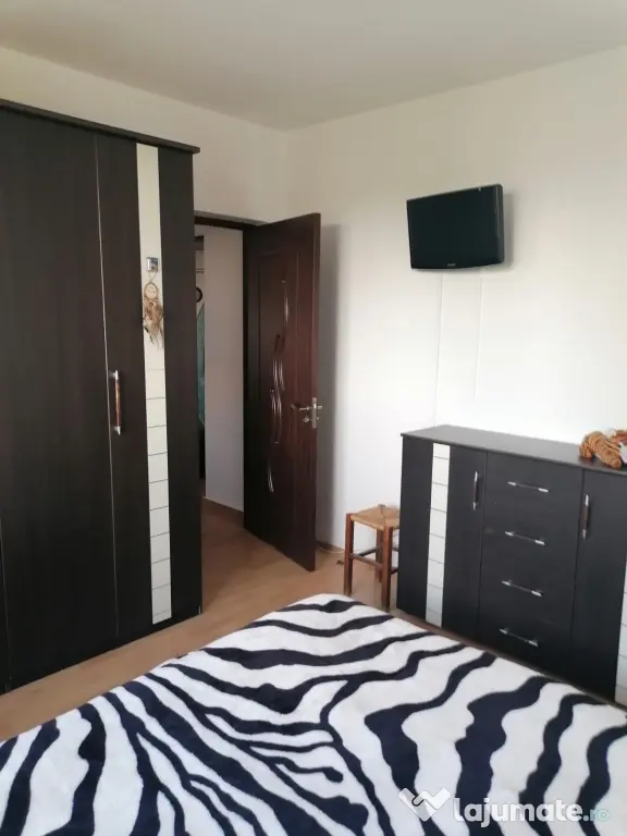Inchiriere apartament 2 camere Ploiesti Vest