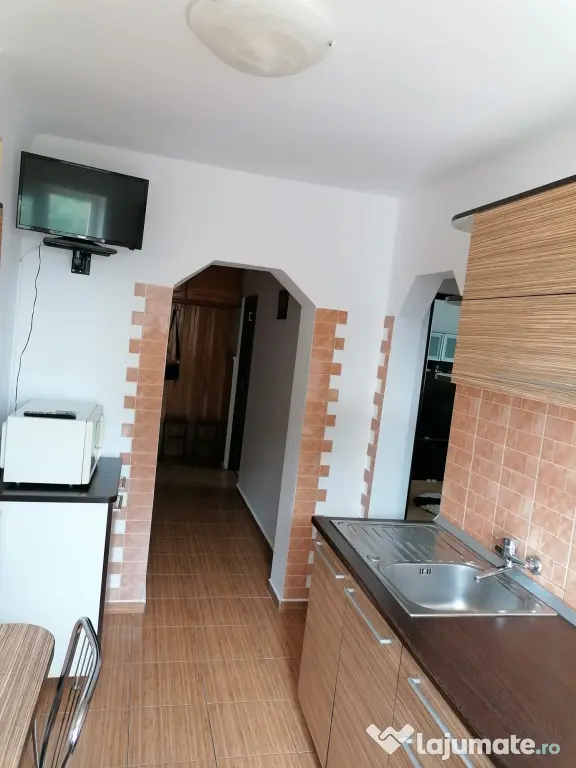 Inchiriere apartament 2 camere Ploiesti Vest