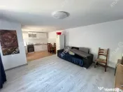 Casa individuala cu 3 camere 3 bucatarii pivnita in Poplaca