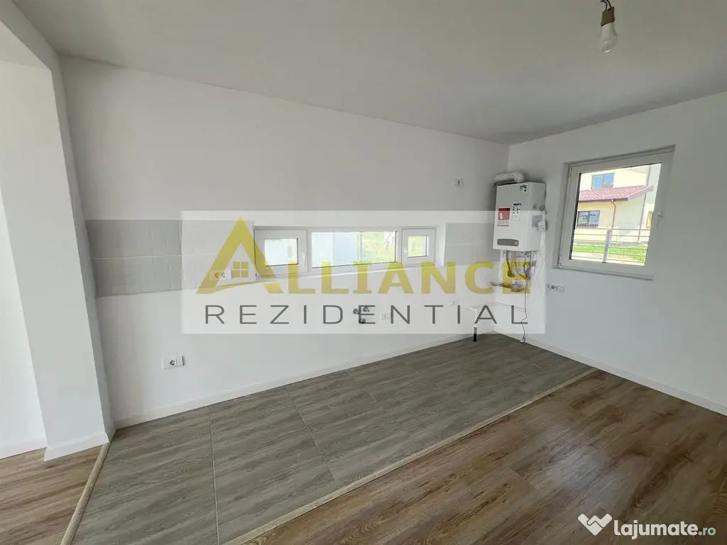 Casa tip duplex - 3 camere - 2 bai