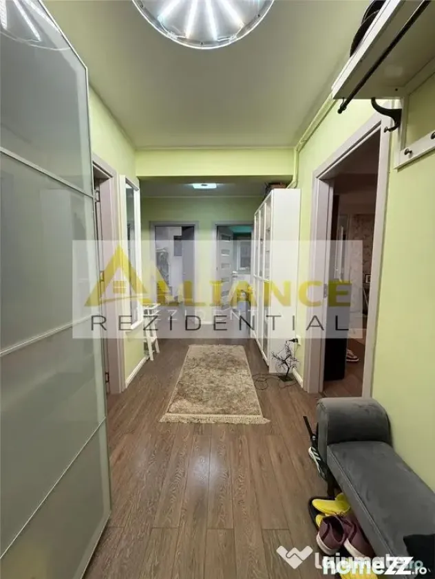 Metrou 1 Decembrie | Apartament 3 camere - Parcare subterana