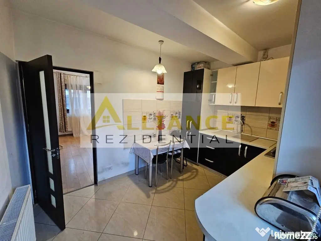 Vila spatioasa | 133 mp utili | Curte proprie | Strada Ga...