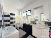 Duplex - 4 camere - 2 bai - 170mp teren 