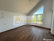 Casa Individuala - 4 camere - 400 M de STV 