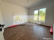 Casa Individuala - 4 camere - 400 M de STV 