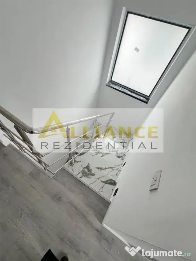Casa Individuala P+M - 4 camere - Pompa de Caldura-Panour...