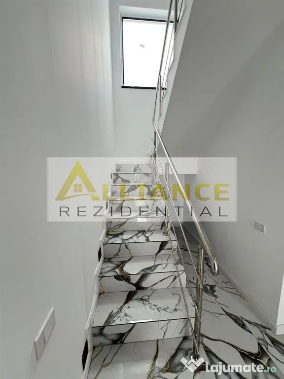 Casa Individuala P+M - 4 camere - Pompa de Caldura-Panour...