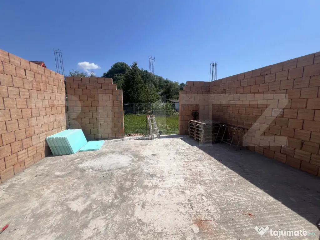 Casă tip duplex modernă, 135 mp utili în Livezeni – con