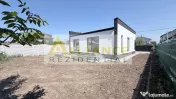 Casa Individuală - 4 camere - 2 bai - 454 mp teren