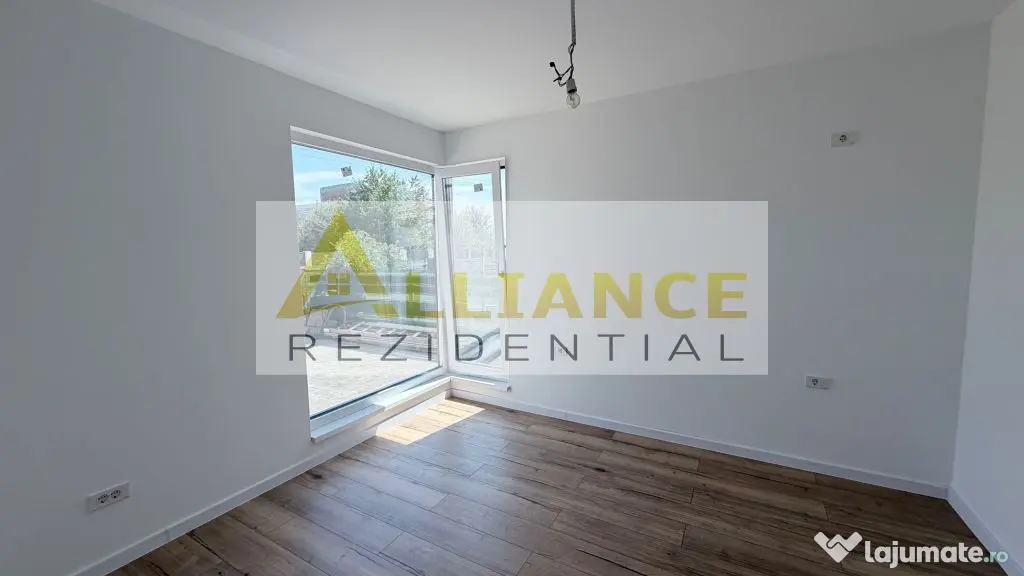 Casa Individuală - 4 camere - 2 bai - 454 mp teren