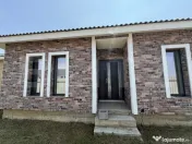 Casa cu 4 camere, 110 mp, Zona Odoreu