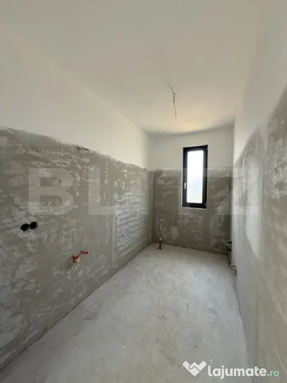 Casa cu 4 camere, 110 mp, Zona Odoreu