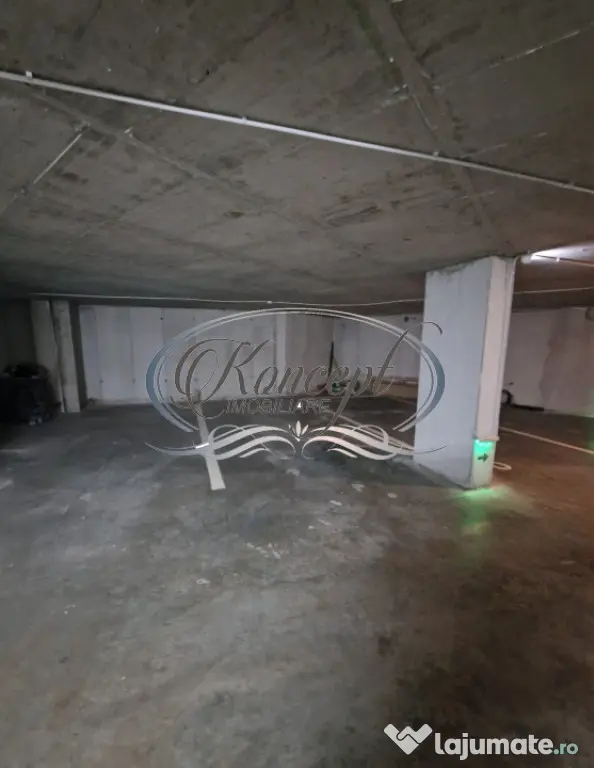 Apartament 2 camere cu balcon și garaj, la câteva minute d