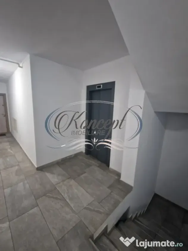 Apartament 2 camere cu balcon și garaj, la câteva minute d