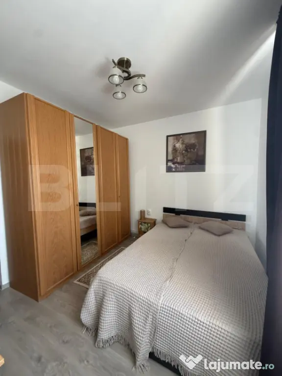 Inchiriez apartament - 3 camere - Zona Tudor
