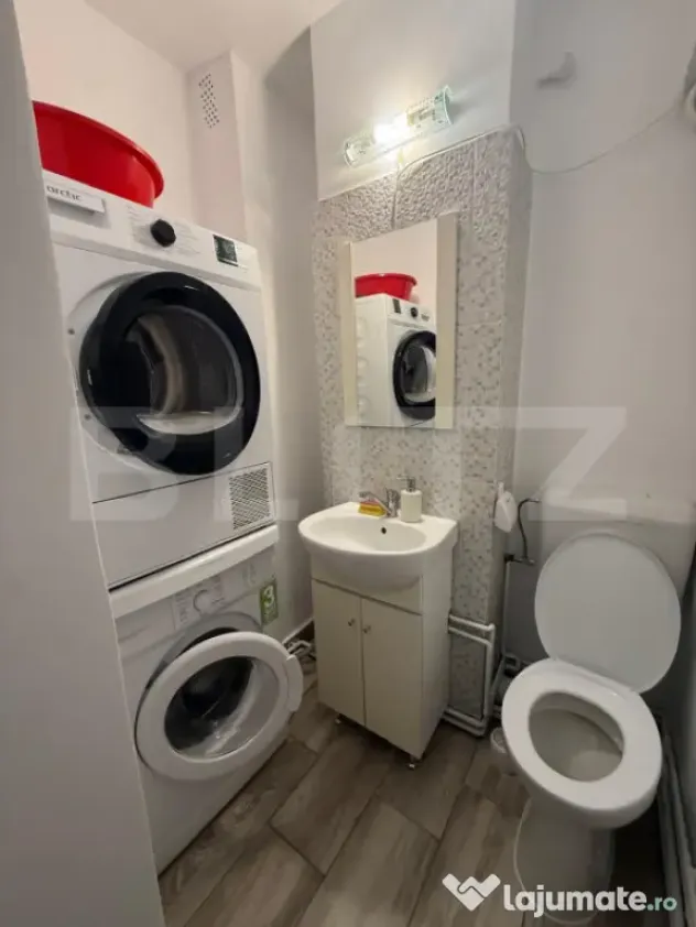 Inchiriez apartament - 3 camere - Zona Tudor