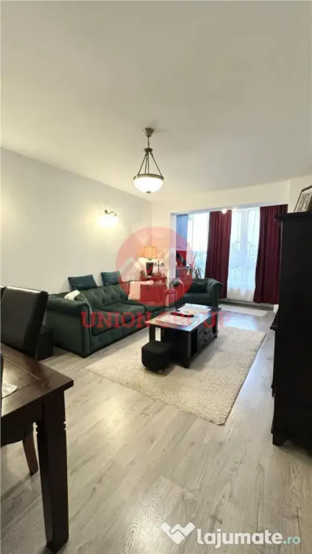 Apartament Impecabil, 3 Camere Decomandat, Zona KM 4-5