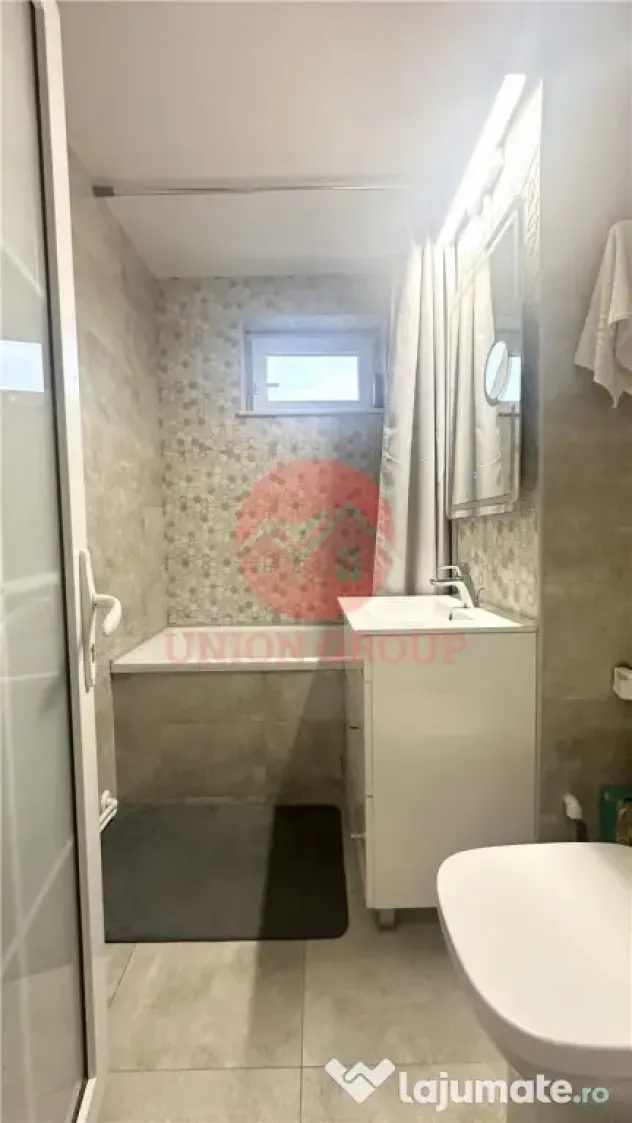 Apartament Impecabil, 3 Camere Decomandat, Zona KM 4-5