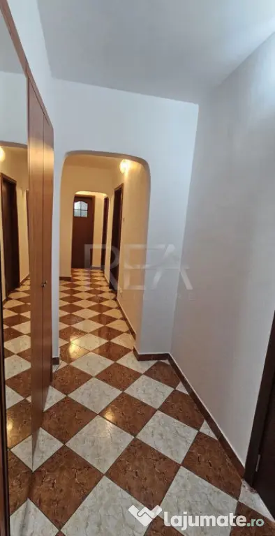Apartament 5 Camere | Pantelimon | 5 minute de Mega Mall