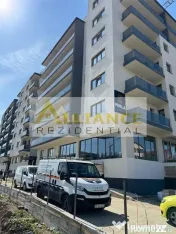 Vand apartament cu 2 camere tip studio I Metrou I 86000 !
