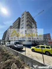 Vand apartament cu 2 camere tip studio I Metrou I 86000 !