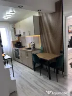 Apartament 3 CAMERE SU 43MP, ZONA CETĂȚII