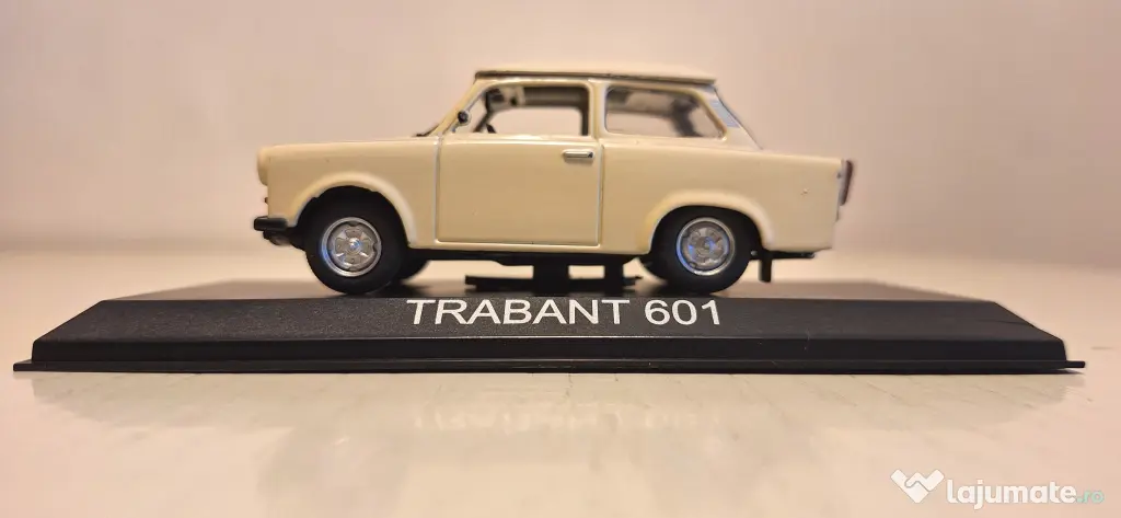 De colecție. Machete autoturisme vintage, din metal.