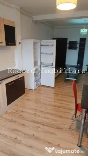 Apartament 2 camere, parcare privata in Floresti 