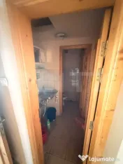 Spatiu de inchiriat , 146 mp utili, Vitrina 20 ml , zona Bur 