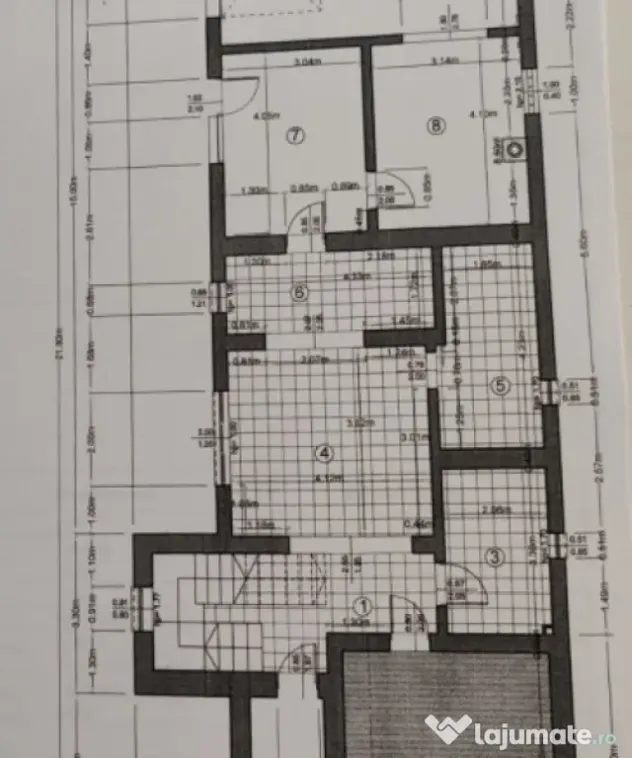 Casă individuală 170 mp, curte 683 mp, 2 garaje cu ușă a