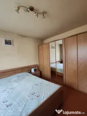 Casă individuală 170 mp, curte 683 mp, 2 garaje cu ușă a 