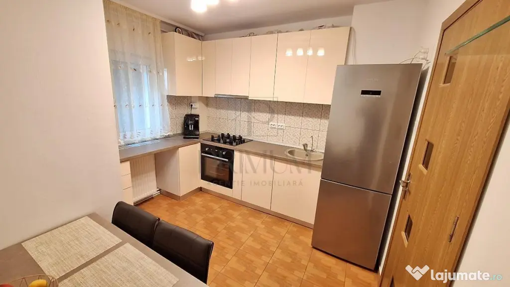 COMPLEX STUDENTESC - RENOVAT - 4 CAM - ET 1 - BLOC IZOLAT -