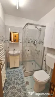 COMPLEX STUDENTESC - RENOVAT - 4 CAM - ET 1 - BLOC IZOLAT - 