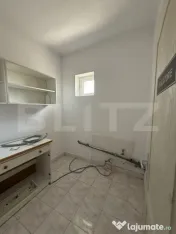 Casa cu 6 camere, 390 mp, Zona Semicentrală 