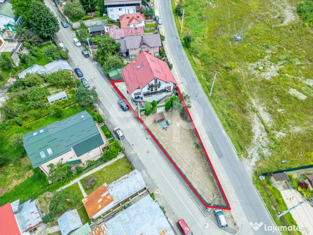 Vilă Azuga | 452 mp | Vedere Bucegi | Lângă pârtiile Sor