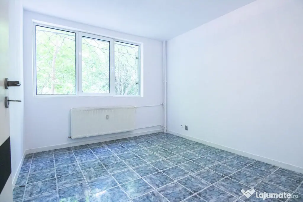 Dr. Taberei Bucla, Spatiu de birouri, doar firme, 4 camer...