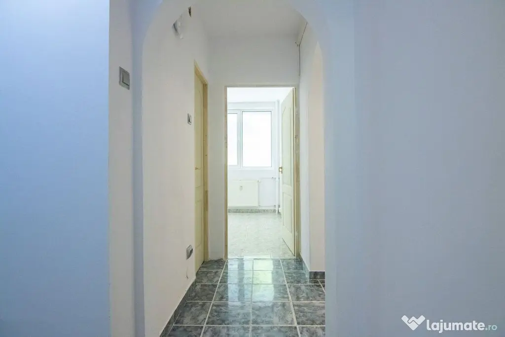 Dr. Taberei Bucla, Spatiu de birouri, doar firme, 4 camer...