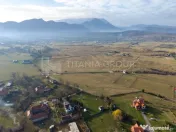 Teren intravilan parcelabil, priveliște spre munți, Soh... 
