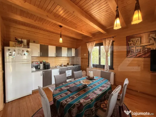 Casă de vacanță 112 mp, teren 2200mp, piscină, teren fot