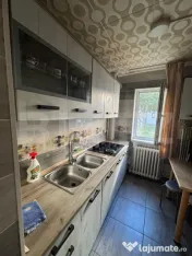 Apartament 2 camere, renovat, parter – Micro 5, Hunedoara