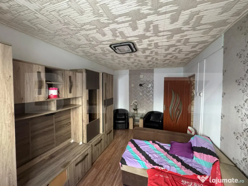 Apartament 2 camere, renovat, parter – Micro 5, Hunedoara