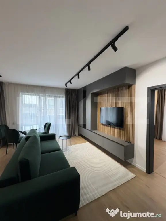 Apartament 2 camere, lux, parcare, zona Liberty