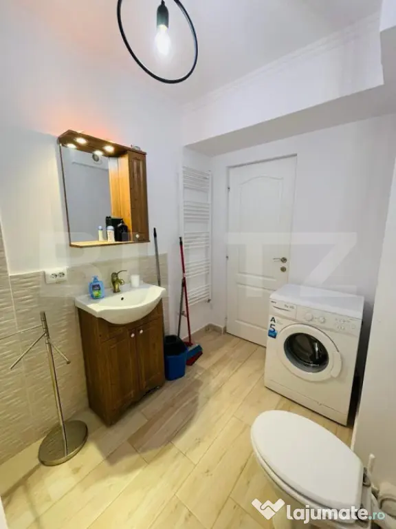 Apartament 2 camere, parcare, zona Terra