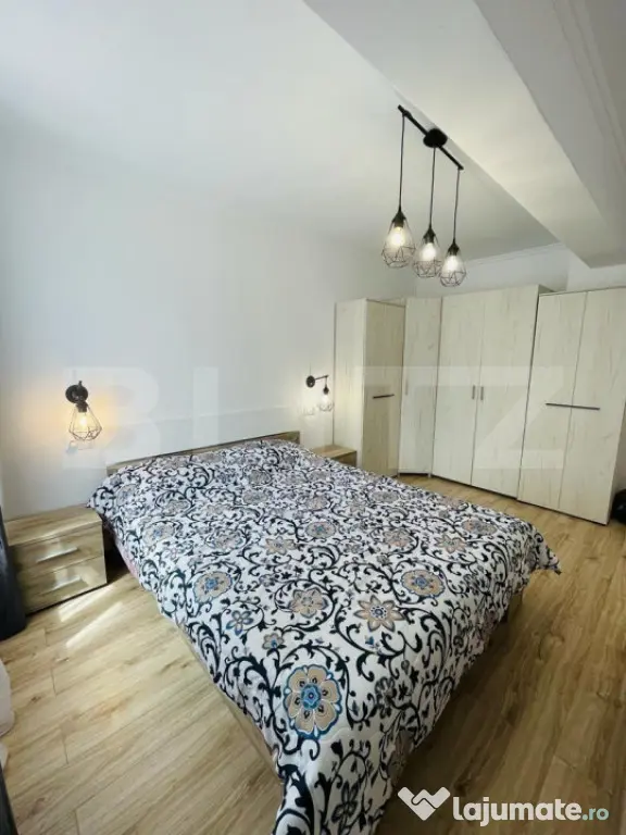 Apartament 2 camere, parcare, zona Terra
