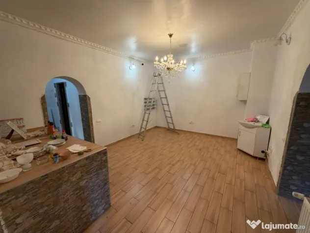 Spațiu comercial de închiriat, 170 mp, Centru