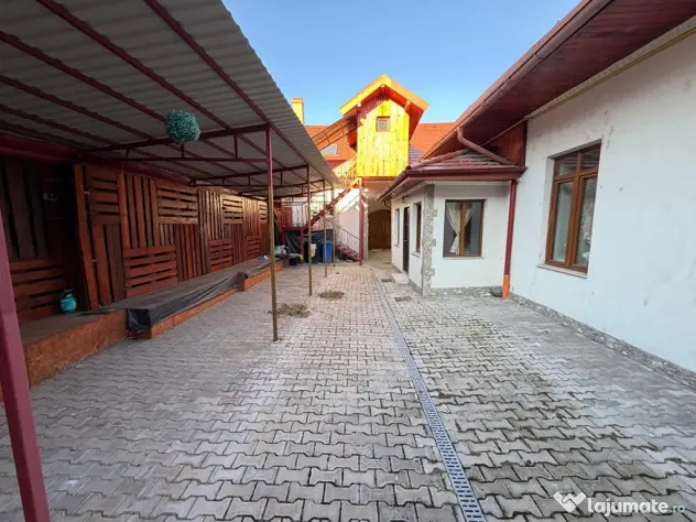 Spațiu comercial de închiriat, 170 mp, Centru