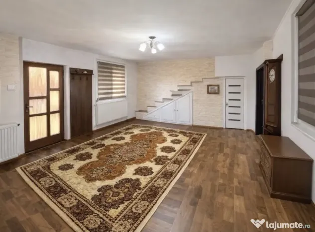 Casa P+M, teren 484 mp, POPOVENI