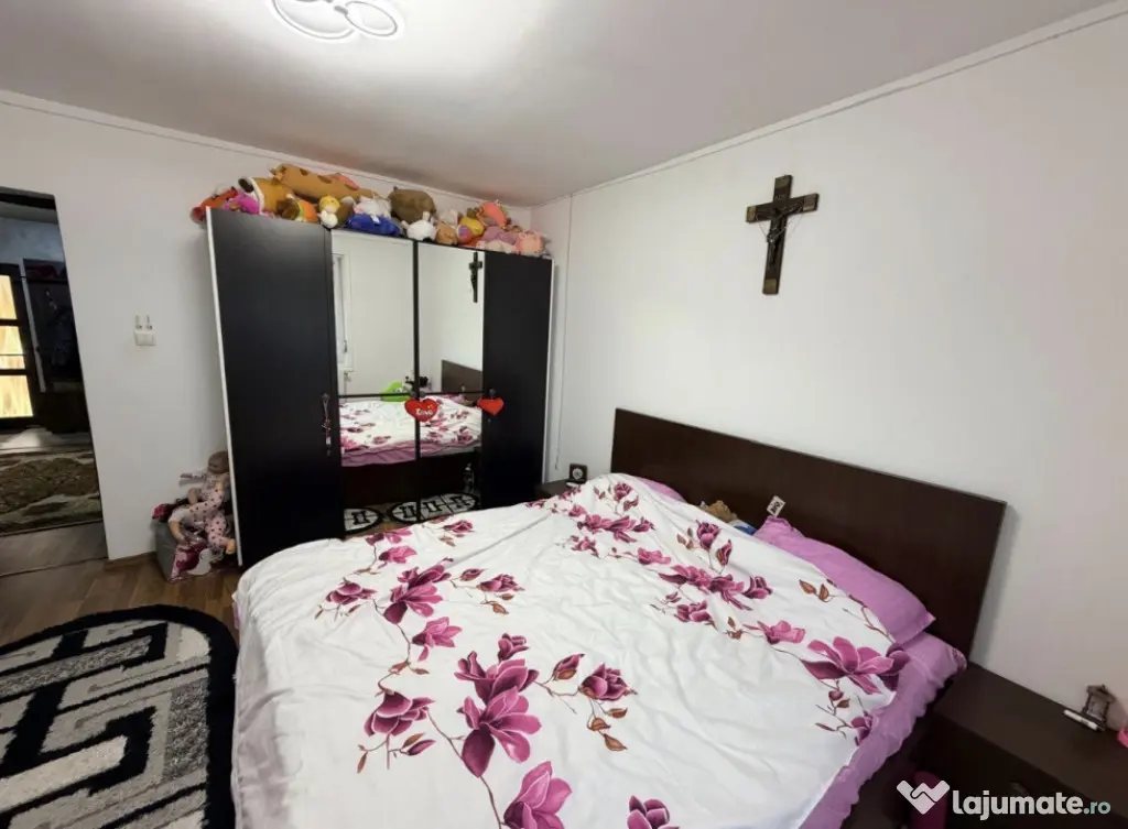 Casa P+M, teren 484 mp, POPOVENI